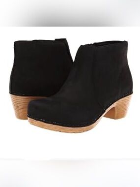 Dansko Maria Ankle Boots -  EU42 Nubuck Leather Clog Booties